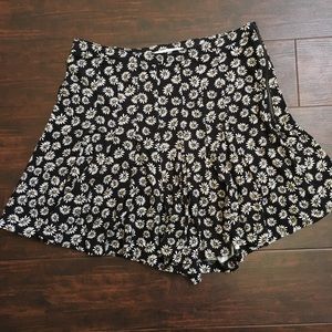 Mango daisy skort